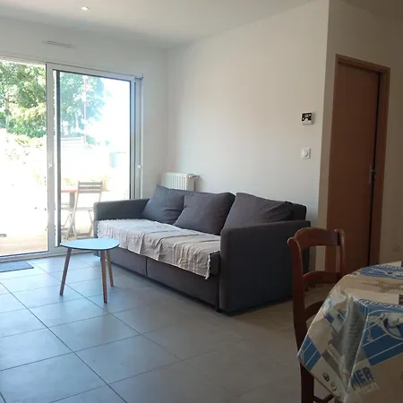 Du Bois De Nyaraló